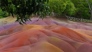 Chamarel-seven-coloured-earth-mauritius