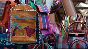 Souvenirs-of-mauritius
